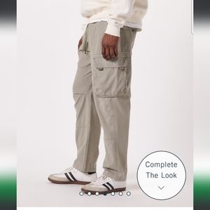 Abercrombie & Fitch Men’s Loose Utility Pants Taupe Small Long Khaki Cargo Pants